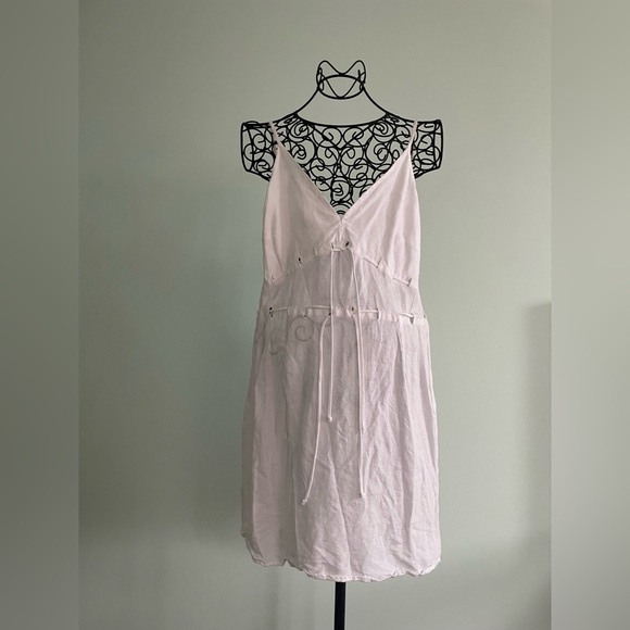 Reformation linen mini dress in white with bows - Picture 4 of 14